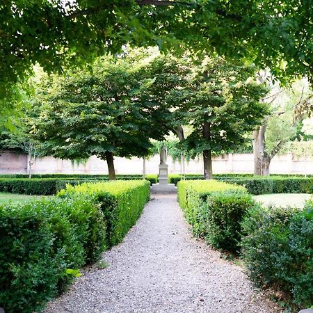 בולוניה Accogliente Loft In Palazzo Storico Centrale מראה חיצוני תמונה