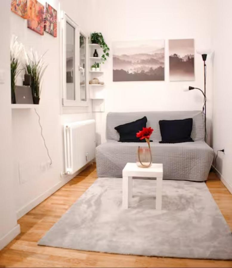 בולוניה Accogliente Loft In Palazzo Storico Centrale מראה חיצוני תמונה